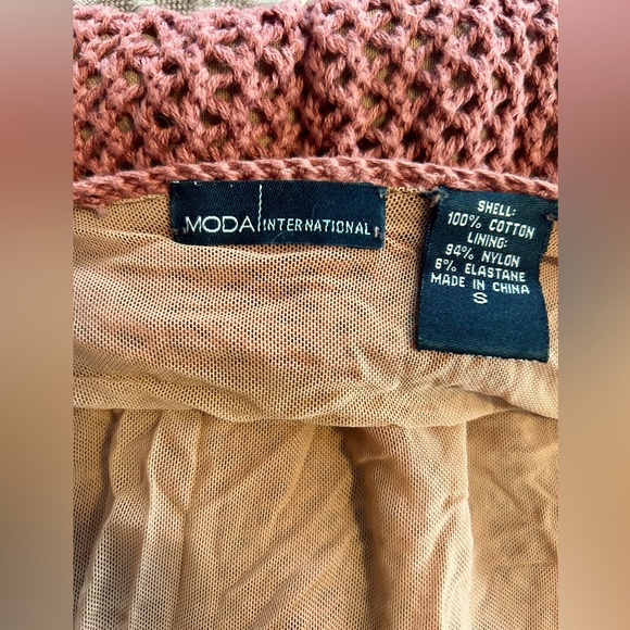 Gorgeous boho crocheted dress - Picture 3 of 3